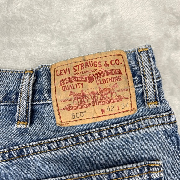 Vtg Levi's 560 Jeans Mens 42x34 Blue Denim Comfort Fit High Rise Straight Leg - Picture 6 of 10